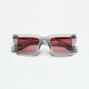 Rare Chimi 05 Lab Grey Red Square Sunglasses Shades
